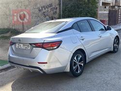 نیسان سێنترا